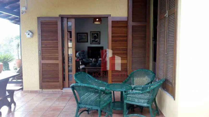 Casa com 4 Quartos para Alugar, 450 m² por R$ 1.725/Dia Estrada Dom João Becker, 1768 - Ingleses do Rio Vermelho, Florianópolis - SC