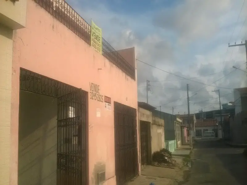 Casa com 7 Quartos à Venda, 100 m² por R$ 320.000 José Conrado de Araújo, Aracaju - SE