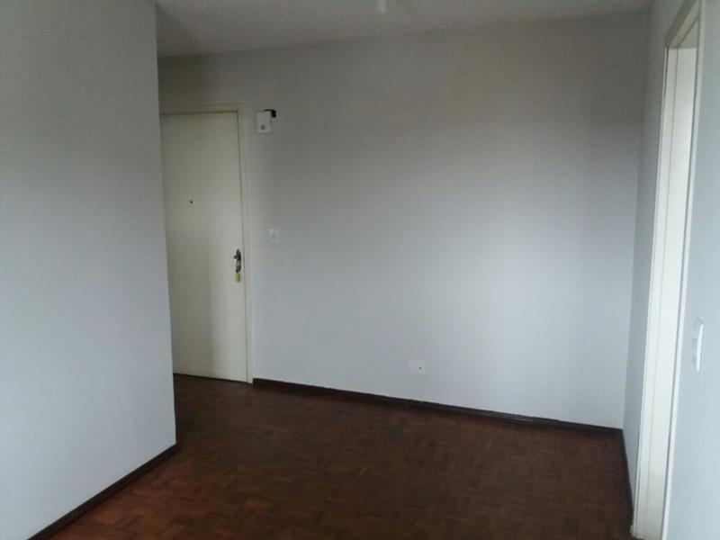 Apartamento com 2 Quartos à Venda, 61 m² por R$ 175.000 Floresta, Caxias do Sul - RS