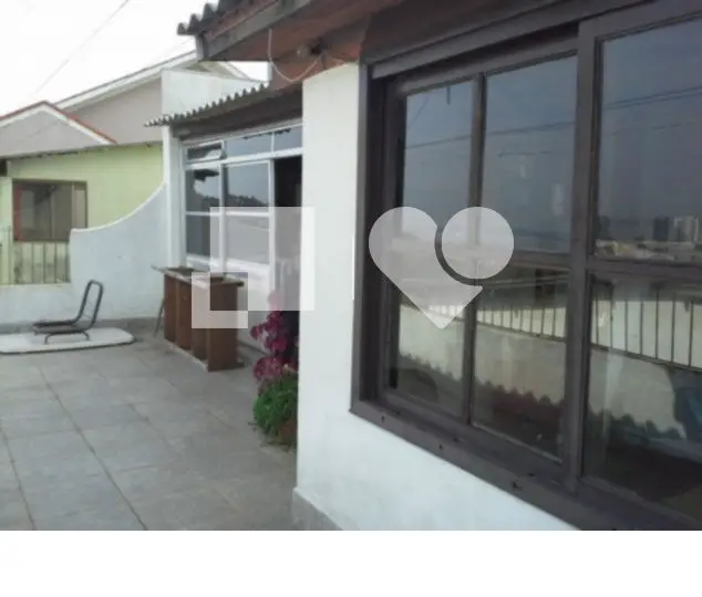 Casa com 6 Quartos à Venda, 260 m² por R$ 700.000 Rua Dona Otília, 3813 - Santa Tereza, Porto Alegre - RS