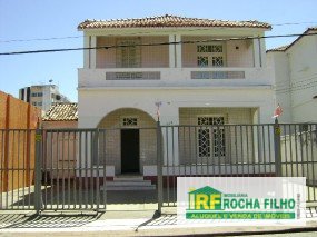 Casa com 4 Quartos para Alugar por R$ 5.000/Mês Rua Álvaro Mendes, 2003 - Centro, Teresina - PI