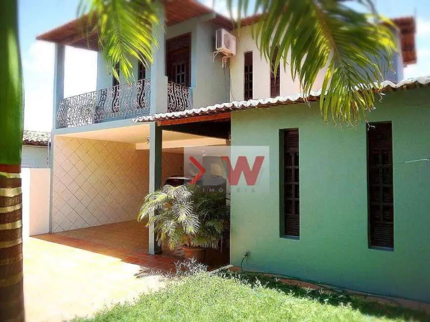 Casa com 3 Quartos para Alugar, 400 m² por R$ 3.000/Mês Capim Macio, Natal - RN