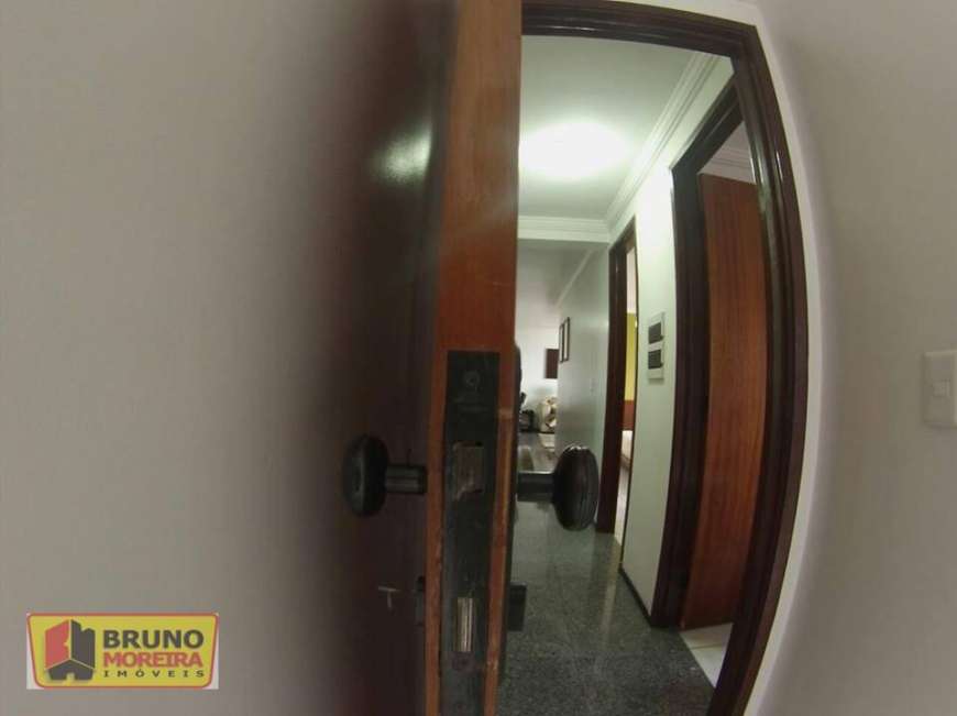 Apartamento com 3 Quartos para Alugar, 250 m² por R$ 4.200/Mês Meireles, Fortaleza - CE