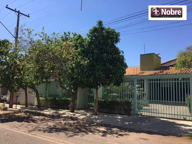 Casa com 5 Quartos à Venda, 320 m² por R$ 699.000 Quadra 205 Sul Alameda 15, 14 - Plano Diretor Sul, Palmas - TO