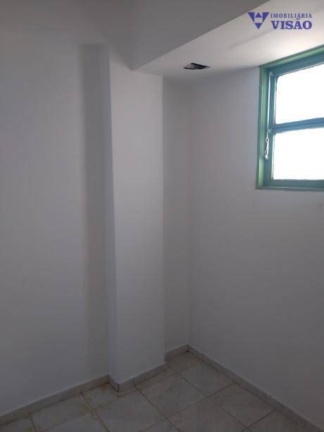 Apartamento com 3 Quartos à Venda, 128 m² por R$ 190.000 Centro, Uberaba - MG