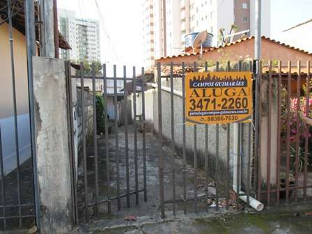 Casa com 2 Quartos para Alugar, 50 m² por R$ 780/Mês Rua Paraúna - Serrano, Belo Horizonte - MG