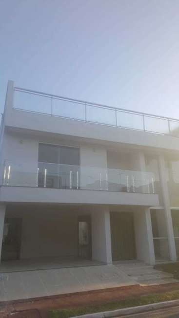 Casa com 3 Quartos para Alugar, 300 m² por R$ 3.300/Mês Alameda Roma - Coqueiro, Ananindeua - PA