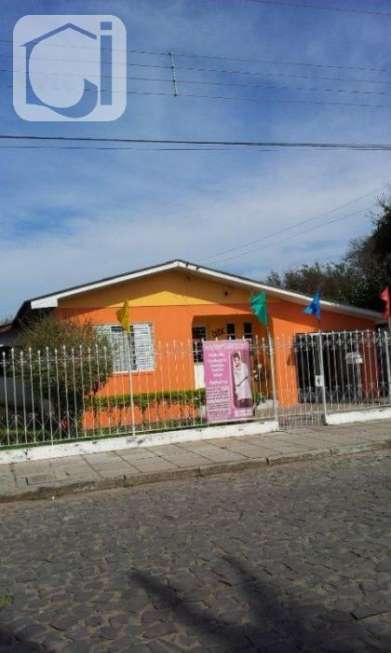 Casa com 3 Quartos à Venda por R$ 300.000 Rua São Gabriel, 169 - Urlândia, Santa Maria - RS