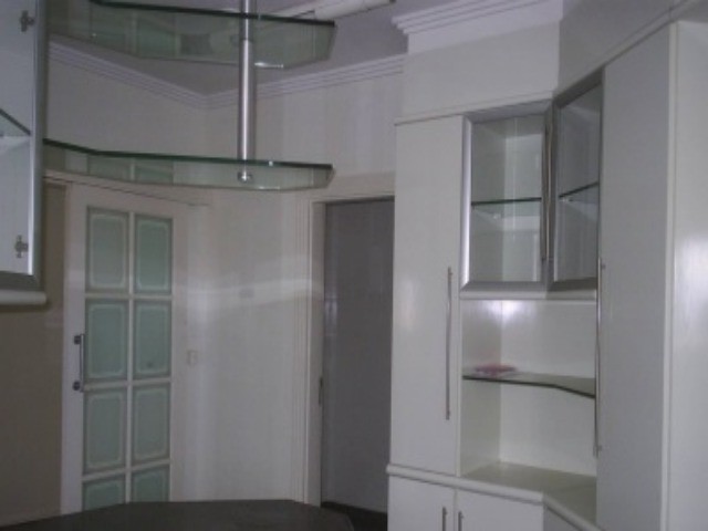 Apartamento com 4 Quartos para Alugar, 383 m² por R$ 6.000/Mês Centro, Sorocaba - SP