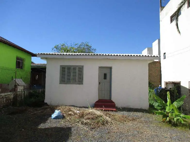 Casa com 1 Quarto para Alugar, 50 m² por R$ 900/Mês Rua Marau, 35 - Vila Bom Principio, Cachoeirinha - RS