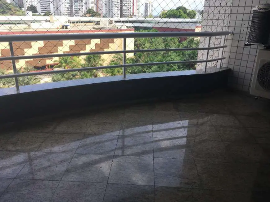 Apartamento com 2 Quartos para Alugar, 132 m² por R$ 3.200/Mês São Francisco, Manaus - AM