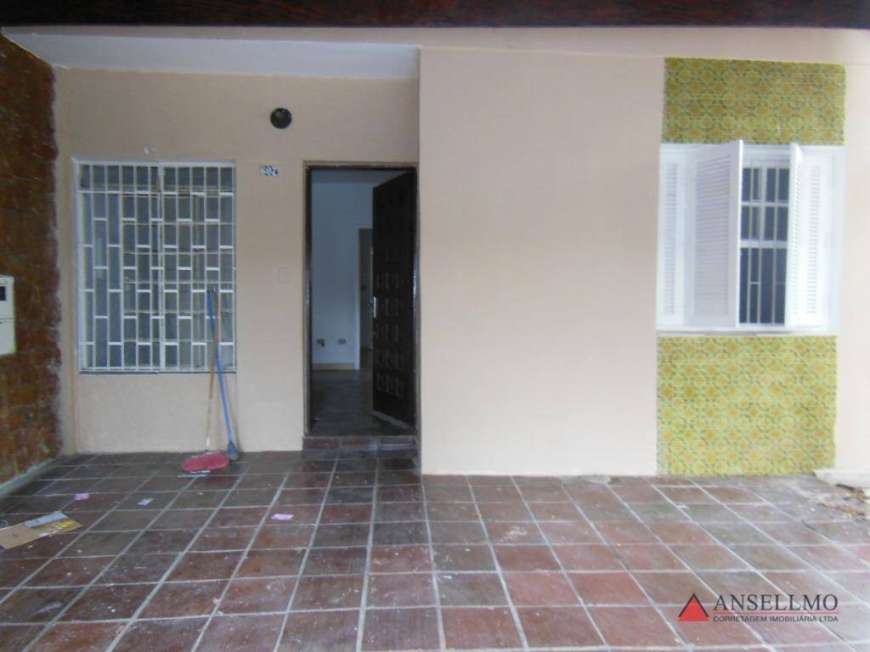 Casa com 3 Quartos para Alugar, 98 m² por R$ 2.200/Mês Rua Copacabana - Jardim Copacabana, São Bernardo do Campo - SP