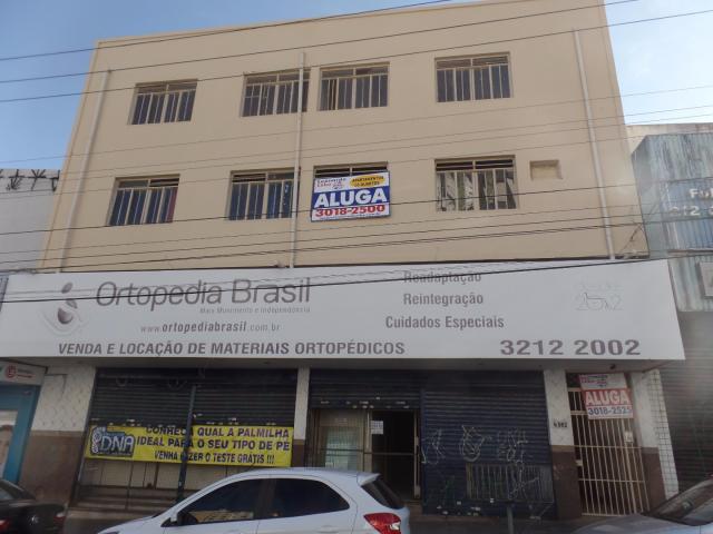 Apartamento com 3 Quartos para Alugar, 100 m² por R$ 1.100/Mês Avenida Anhanguera - Setor Aeroporto, Goiânia - GO