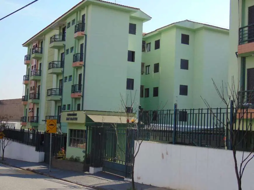 Apartamento com 3 Quartos para Alugar, 80 m² por R$ 700/Mês Rua Ramon Haro Martini, 1111 - Vila Haro, Sorocaba - SP