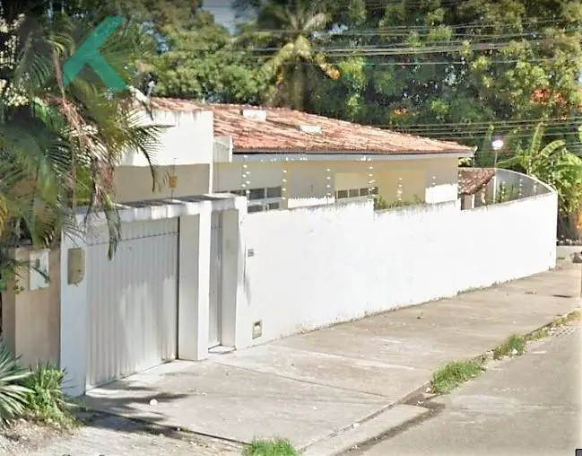 Casa com 4 Quartos à Venda, 450 m² por R$ 550.000 Alameda Cônego Cavalcante de Oliveira - Pinheiro, Maceió - AL