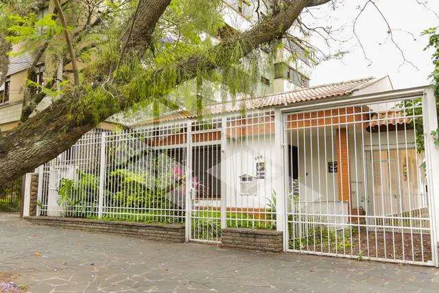 Casa com 3 Quartos para Alugar, 210 m² por R$ 5.000/Mês Rua Marcelo Gama, 269 - São João, Porto Alegre - RS