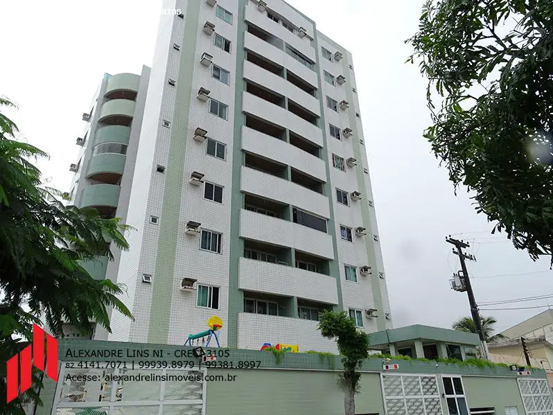 Apartamento com 2 Quartos à Venda, 64 m² por R$ 270.000 Rua Professor Lourenço Peixoto - Jatiúca, Maceió - AL