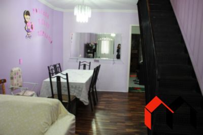 Sobrado com 2 Quartos à Venda, 96 m² por R$ 339.000 Avenida Ellis Maas, 970 - Capão Redondo, São Paulo - SP