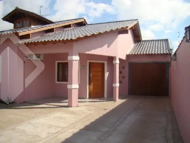 Casa com 3 Quartos à Venda, 202 m² por R$ 500.000 Rua Vinícius de Morais, 70 - Guarujá, Parobé - RS