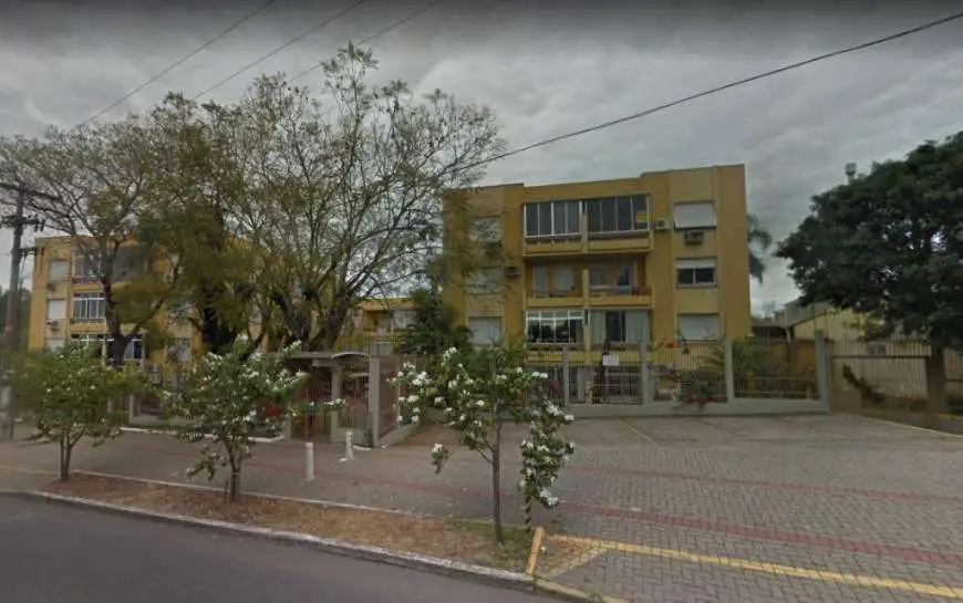 Apartamento com 1 Quarto à Venda, 48 m² por R$ 202.000 Avenida Protásio Alves - Petrópolis, Porto Alegre - RS