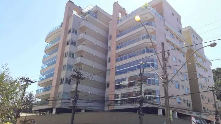 Apartamento com 3 Quartos à Venda, 181 m² por R$ 1.300.000 Rua Prefeito Sebastião Teixeira - Varzea, Teresópolis - RJ