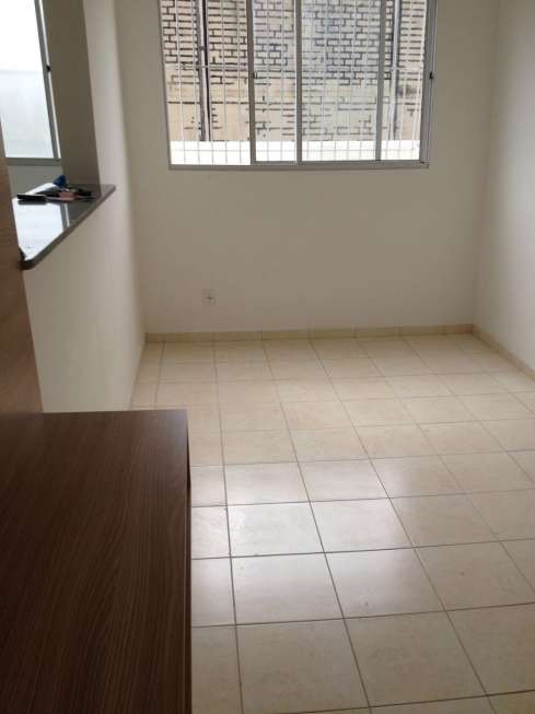Apartamento com 2 Quartos para Alugar, 50 m² por R$ 800/Mês Rua Cristóvão Colombo, 75 - São Diogo II, Serra - ES