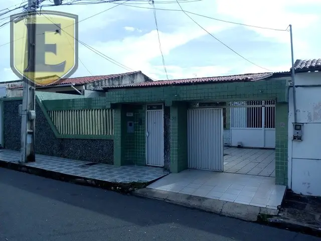 Casa com 3 Quartos para Alugar, 180 m² por R$ 2.500/Mês Cohajap, São Luís - MA