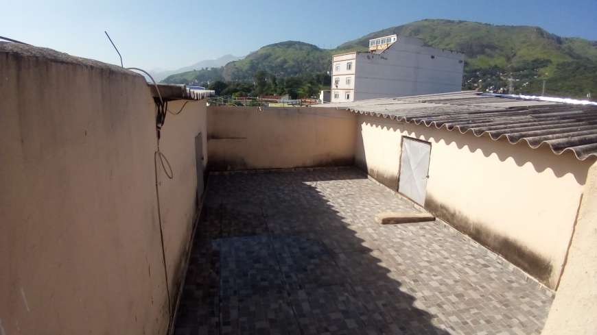 Apartamento com 1 Quarto para Alugar, 20 m² por R$ 500/Mês Rua do Souto, 442 - Cascadura, Rio de Janeiro - RJ