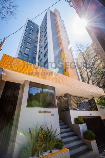 Apartamento com 4 Quartos à Venda, 225 m² por R$ 850.000 Rua Castro Alves - Centro, Cascavel - PR