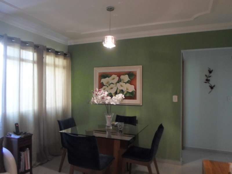 Apartamento com 3 Quartos à Venda, 69 m² por R$ 270.000 Rua Wiver Hernandes da Silva, 494 - Castelo, Belo Horizonte - MG