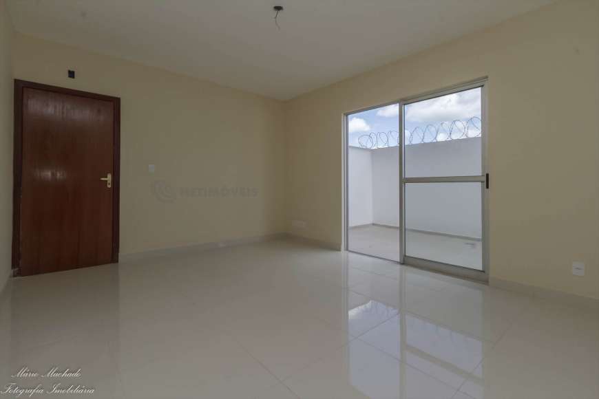 Apartamento com 3 Quartos à Venda, 130 m² por R$ 398.000 Tirol, Belo Horizonte - MG