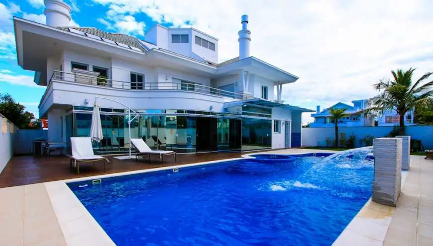 Casa com 7 Quartos para Alugar, 1000 m² por R$ 6.000/Dia Jurerê Internacional, Florianópolis - SC