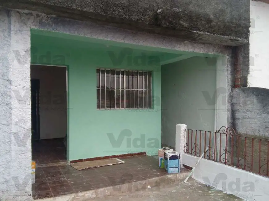 Casa com 2 Quartos para Alugar por R$ 1.000/Mês São Pedro, Osasco - SP