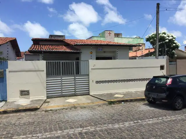 Casa com 3 Quartos para Alugar, 182 m² por R$ 1.000/Mês Rua Alameda dos Eucalíptos, 45 - Nova Parnamirim, Parnamirim - RN