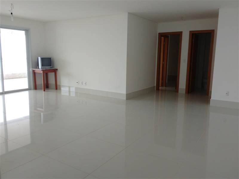Apartamento com 4 Quartos à Venda por R$ 2.600.000 Avenida Presidente Costa e Silva, 134 - Canto do Forte, Praia Grande - SP