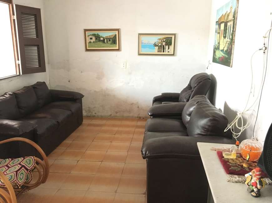 Casa com 3 Quartos à Venda, 123 m² por R$ 250.000 Rua Coronel Gonçalo - Aerolândia, Fortaleza - CE