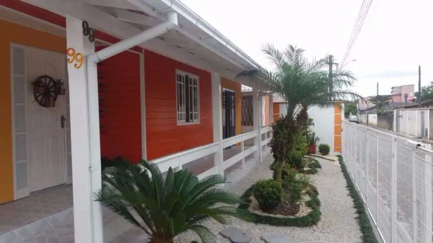Casa com 3 Quartos à Venda, 200 m² por R$ 215.000 Rio Grande, Palhoça - SC