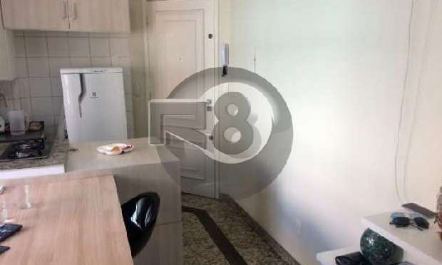 Apartamento com 1 Quarto à Venda, 43 m² por R$ 260.000 Rua Felipe Schmidt, 691 - Centro, Florianópolis - SC