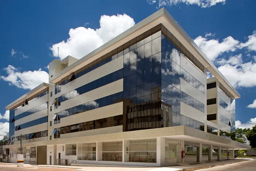 Kitnet com 1 Quarto para Alugar, 31 m² por R$ 1.200/Mês Asa Norte, Brasília - DF
