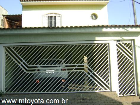 Sobrado com 4 Quartos à Venda, 220 m² por R$ 650.000 Jardim Barbosa, Guarulhos - SP