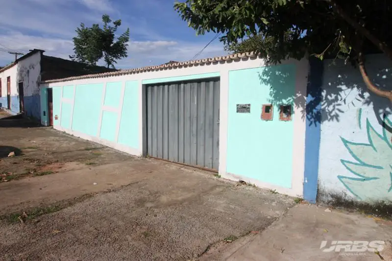 Casa com 3 Quartos para Alugar, 173 m² por R$ 1.200/Mês Jardim Novo Mundo, Goiânia - GO