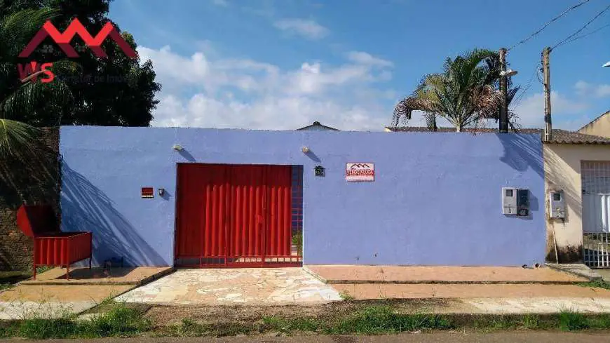 Casa com 3 Quartos à Venda, 200 m² por R$ 240.000 Cuniã, Porto Velho - RO