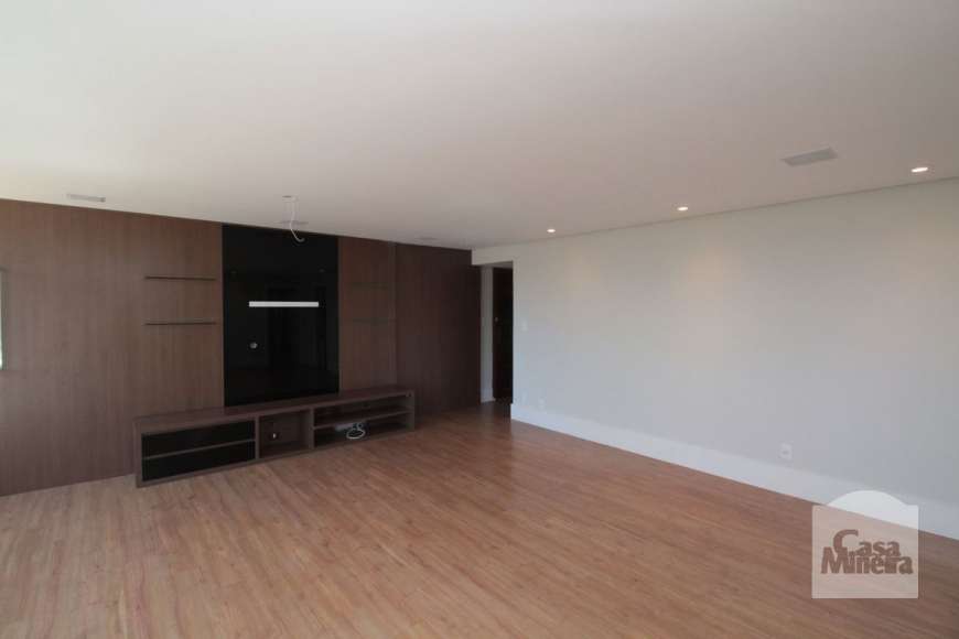 Apartamento com 4 Quartos para Alugar, 220 m² por R$ 3.800/Mês Rua Barcelona, 240 - Santa Lúcia, Belo Horizonte - MG