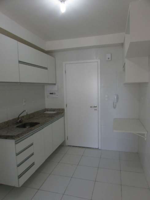Apartamento com 3 Quartos para Alugar, 105 m² por R$ 1.550/Mês Atalaia, Aracaju - SE