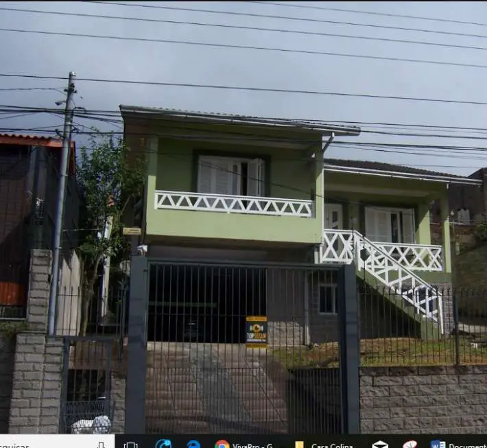 Casa com 3 Quartos à Venda, 164 m² por R$ 640.000 Colina Sorriso, Caxias do Sul - RS