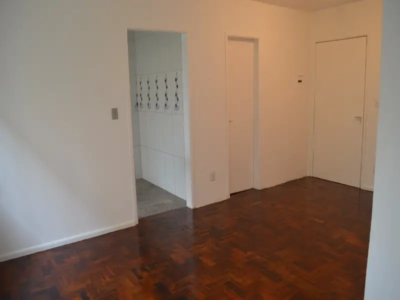 Apartamento com 1 Quarto para Alugar, 36 m² por R$ 500/Mês Rua Golda Meir - Jardim Leopoldina, Porto Alegre - RS