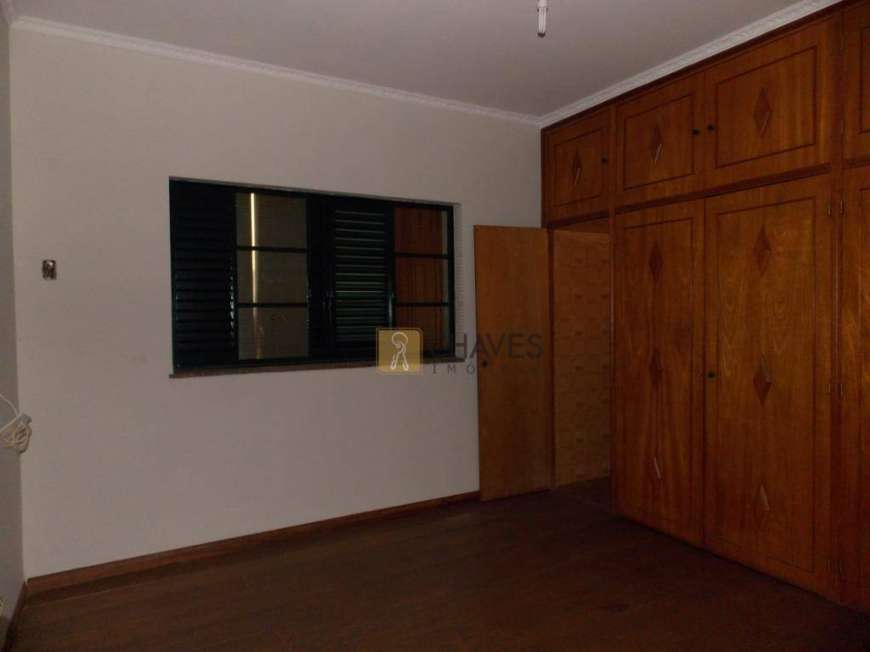 Casa com 3 Quartos para Alugar, 331 m² por R$ 3.500/Mês Avenida Talita Regazzini Verçosa, 287 - Ribeirânia, Ribeirão Preto - SP