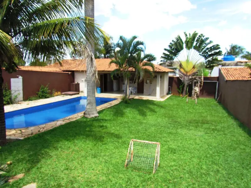 Casa de Condomínio com 3 Quartos para Alugar, 350 m² por R$ 4.500/Mês Setor Habitacional Jardim Botânico, Brasília - DF