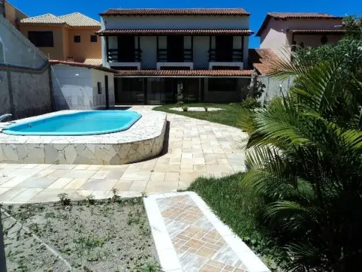 Casa com 4 Quartos à Venda por R$ 850.000 Monte Alto, Arraial do Cabo - RJ