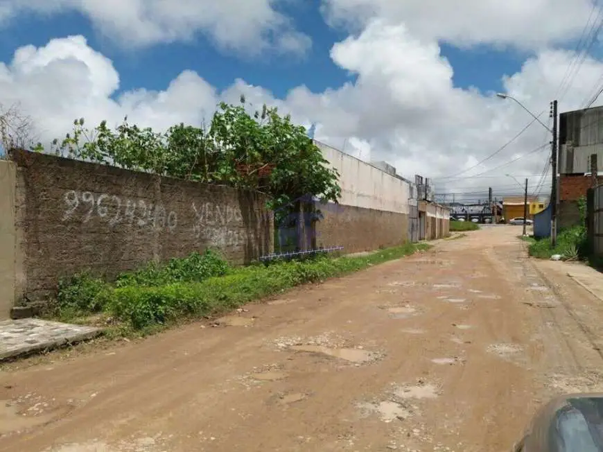 Lote/Terreno à Venda, 360 m² por R$ 125.000 Rua K - Antares, Maceió - AL